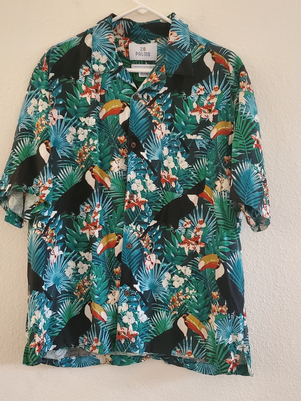 28 Palms Multicolor Tropical Toucan 100% Silk Button-Down Shirt Size XL
